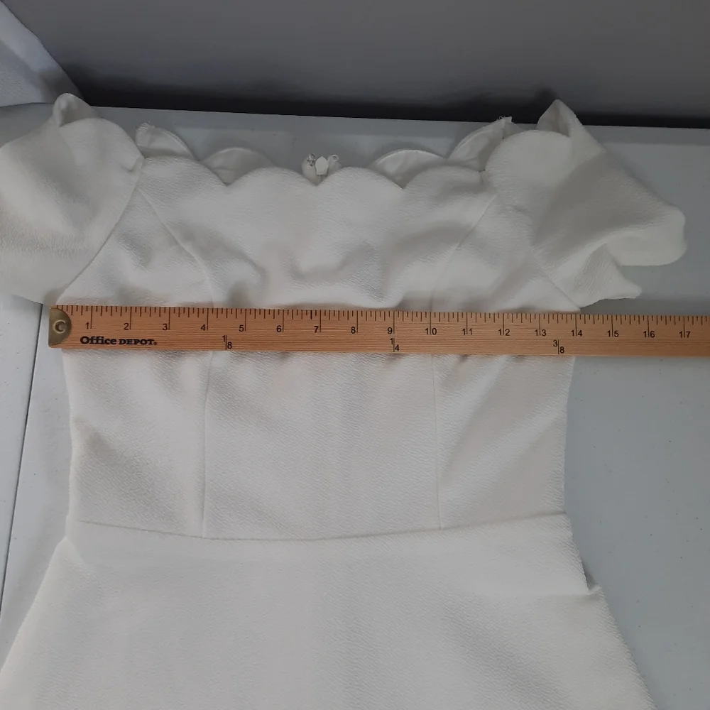 Miami White Off-the-Shoulder Short Sleeve Fit & Flare Mini Dress size Small - Picture 8 of 12